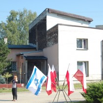 DSC_0550 Ghetto Heroes square.JPG